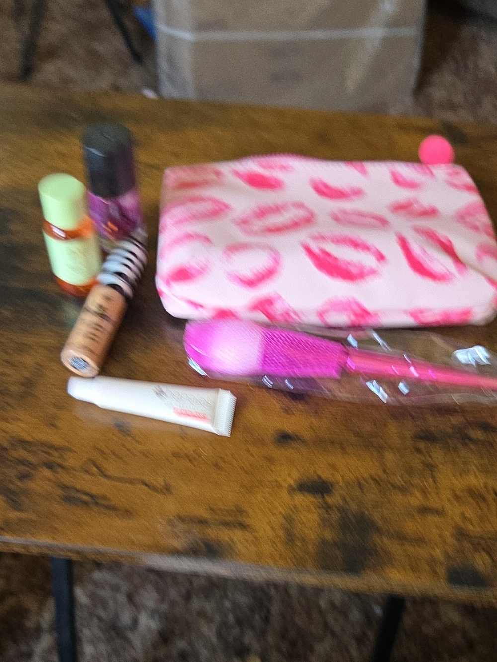 ipsy Pink Kiss Print Cosmetic Bag
